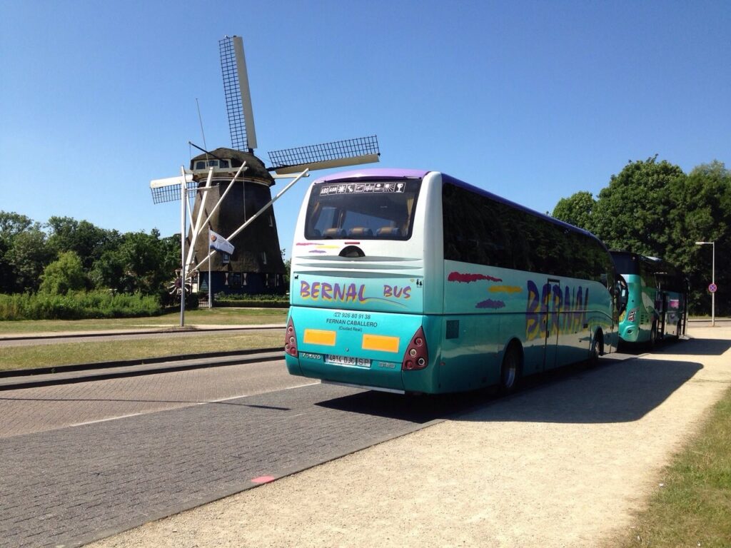 bus en parada